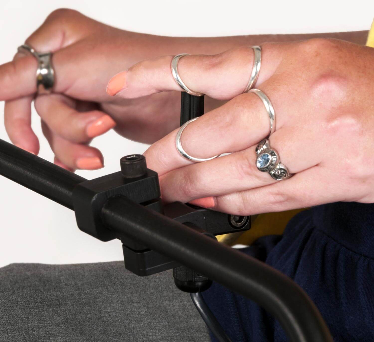 Armrest and Midline Mount